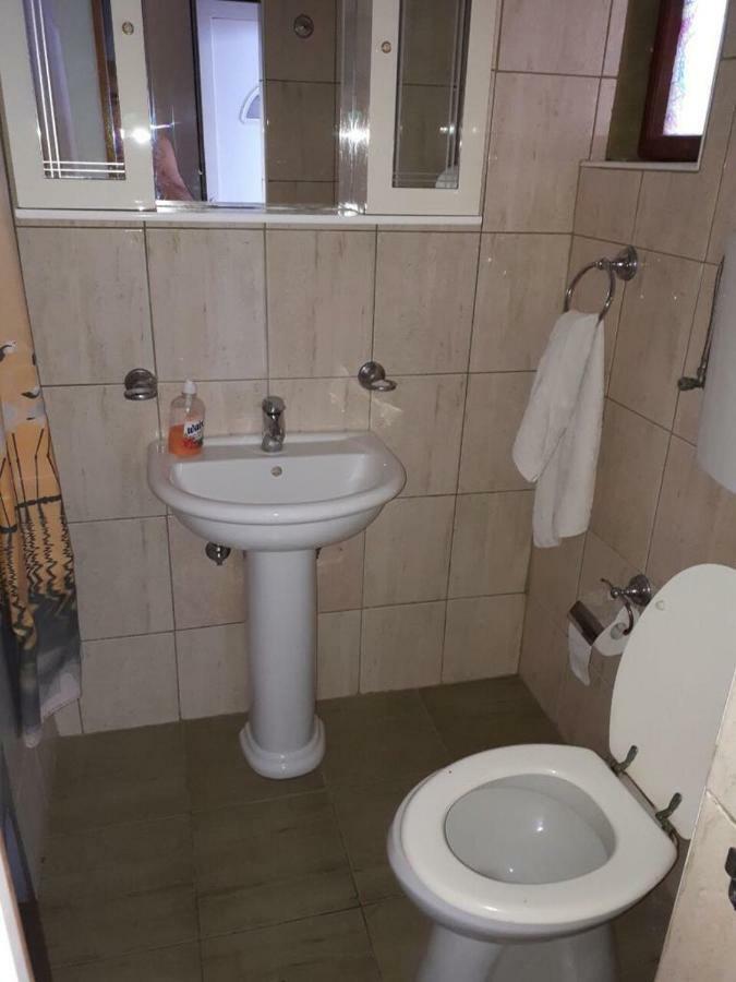 Vila Stojana Hotel Сутоморе Екстериор снимка